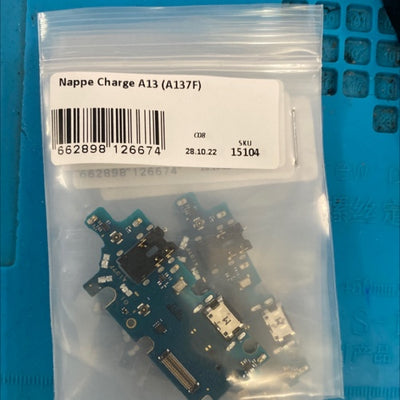 Nappe / connecteur de charge Samsung A13 ( A137F)