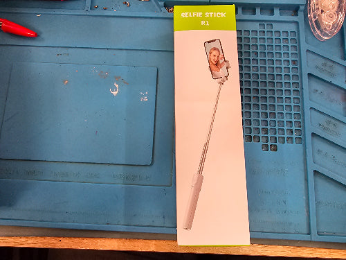 Selfie stick R1